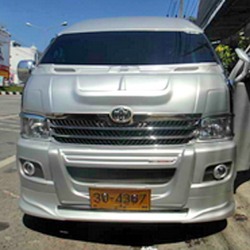 กระจกรถตู้