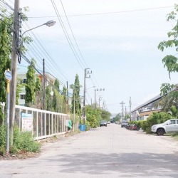 เช่าโกดังสำเร็จรูป ถนนกว้างรถใหญ่เข้าได้