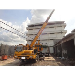 รถเครน Truck crane 80 ตัน