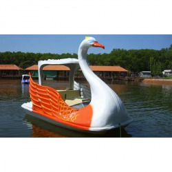 เรือถีบไฟเบอร์กลาส