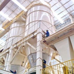 Manufacturers equipped with silo tanks.