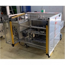 Work piece cleaning machine