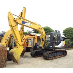 รถแบคโฮ hitachi