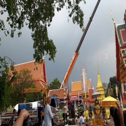 รถเครนให้เช่า สุพรรณบุรี