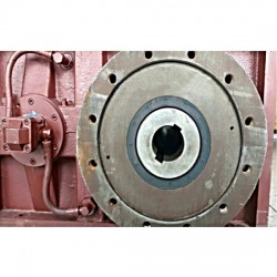 ห้องเกียร์ 3 เพลานอน (Gear Box)