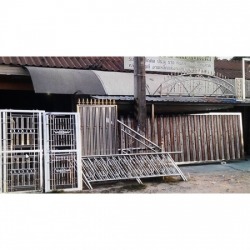รับทำประตูสแตนเลสพานทอง