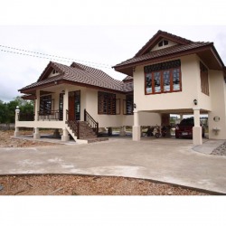 ศูนย์รับสร้างบ้าน