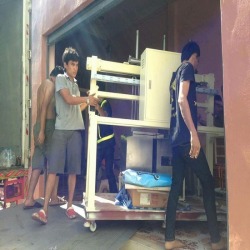 รับจ้างขนย้าย เครื่องจักรโรงงาน