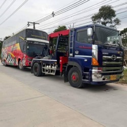 รถยนต์เสียหารถยกช่วยเหลือฉุกเฉิน ศรีราชา