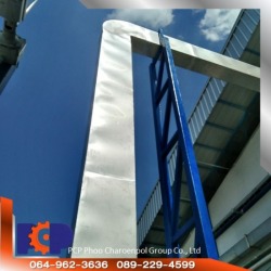 ติดตั้งรางน้ำฝนโรงงาน