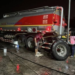 รับปะยางรถบรรทุก มีรถโมบายนอกสถานที่