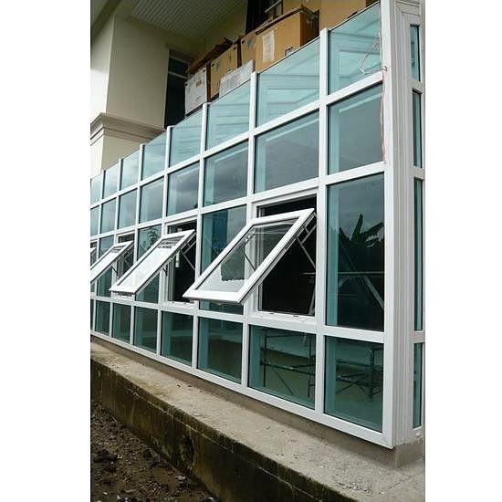 Install windows in the Krueng Bangna Install windows in the Krueng Bangna 