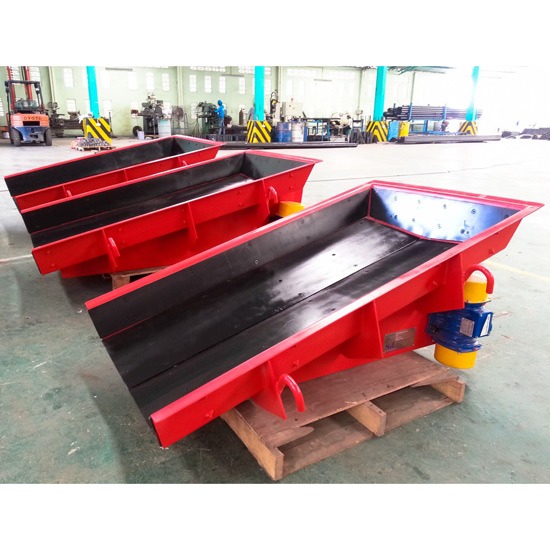 Vibrating pan feeder Conveyor   Idler   Roller   Pulley   ระบบลำเลียง   กระพ้อ   กระพ้อลำเลียง   พูลเลย์สายพาน   พูลเลย์   โซ่ลำเลียง   ชุดทำความสะอาดสายพาน   ชุดปาดระบบลำเลียง   สายพานลำเลียง 