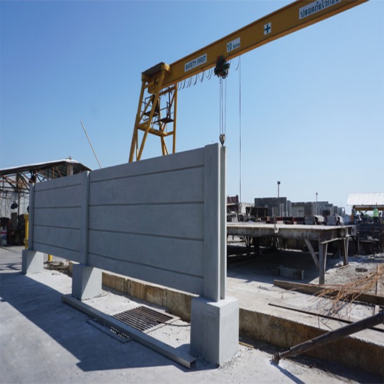 ผนังพรีคาสท์ (Precast Wall) ผนังพรีคาสท์ (Precast Wall)  พรีคาสท์  Precast  แผ่นคอนกรีตสำเร็จรูป  แผ่นคอนกรีต 