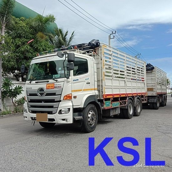 รถสิบล้อพ่วงคอก รถสิบล้อพ่วงคอก  s.kanoksub logistics  รถสิบล้อพ่วงคอก ขนส่งสินค้าการเกษตร 