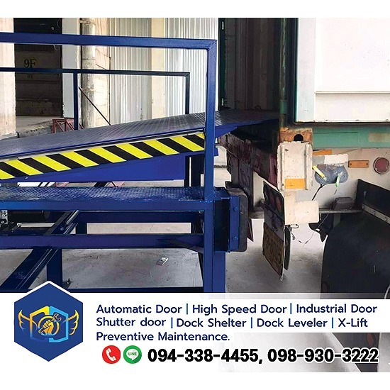 สะพานโหลดสินค้า (Dock leveler) - บริษัท ทริปเบิ้ล เดฟท์ เซอร์วิส จำกัด - ผู้จำหน่ายและติดตั้งระบบประตูเลื่อนอัตโนมัติ  ประตูไฮสปีด  ประตูผ้าใบ  ประตูอุตสาหกรรม  ประตูสไลด์เลื่อนขึ้นด้านบน  ประตูโอเวอร์เฮด  ประตูอัตโนมัติบานเลื่อนชน  ซ่อมประตูอัตโนมัต  ประตูรั้วอัตโนมัติแบบเลื่อน  ประตูอุตสาหกรรม นครปฐม 