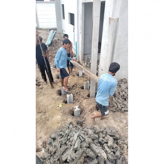 รับตอกเสาเข็มไมโครไพล์ ปทุมธานี รับตอกเสาเข็มไมโครไพล์ ปทุมธานี  ช่างบี รับตอกเสาเข็มไมโครไพล์  บริการจัดหาเสาเข็มไอไมโครไพล์  รับตอกเสาเข็มด้วยแรงคน  ตอกเสาเข็มราคาไม่แพง  รับเหมาตอกเสาเข็ม ปทุมธานี 