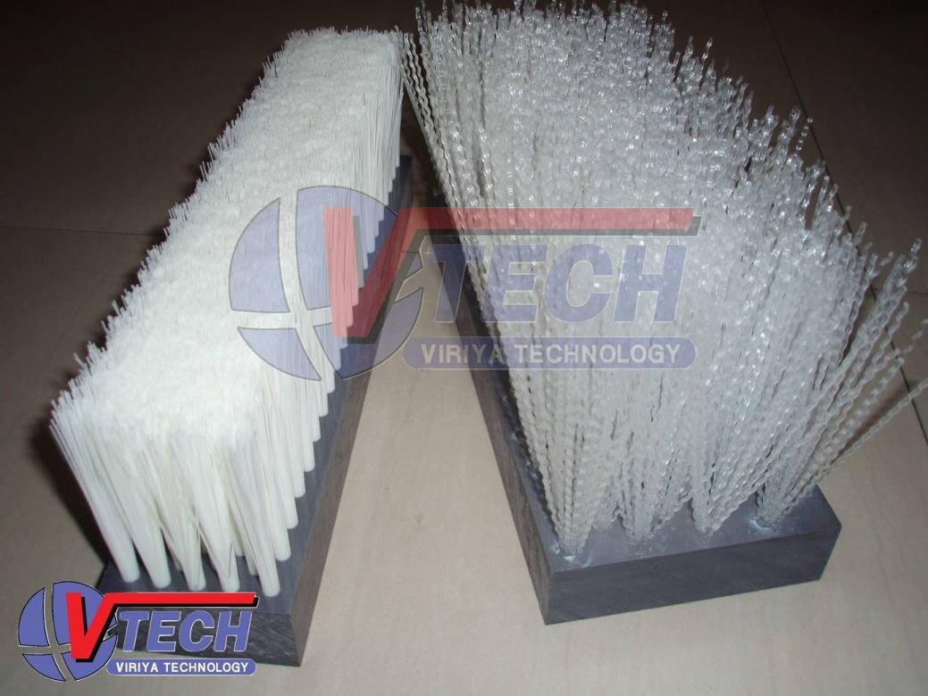 Lath brush