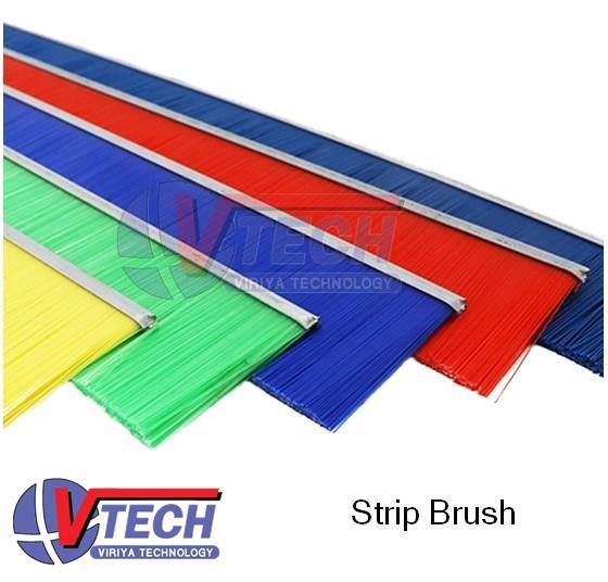 Strip brush