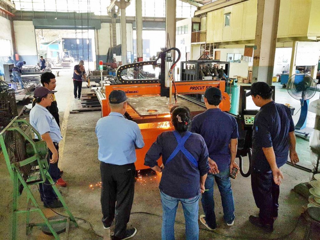 บริการรีโทรฟิตเครื่องตัด CNC